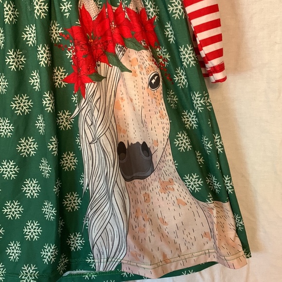 Girl’s Christmas Dress - Picture 2 of 5